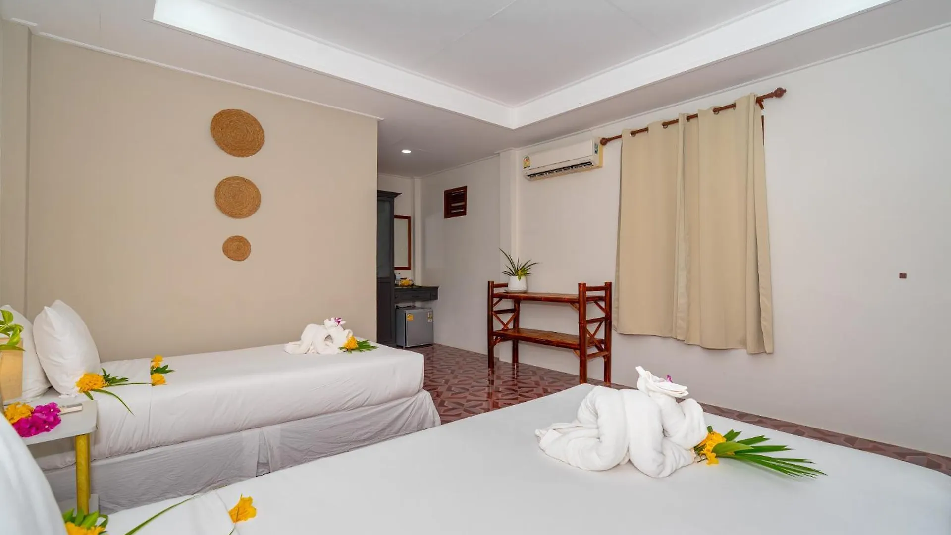Lanta Beachfront Resort Ko Lanta