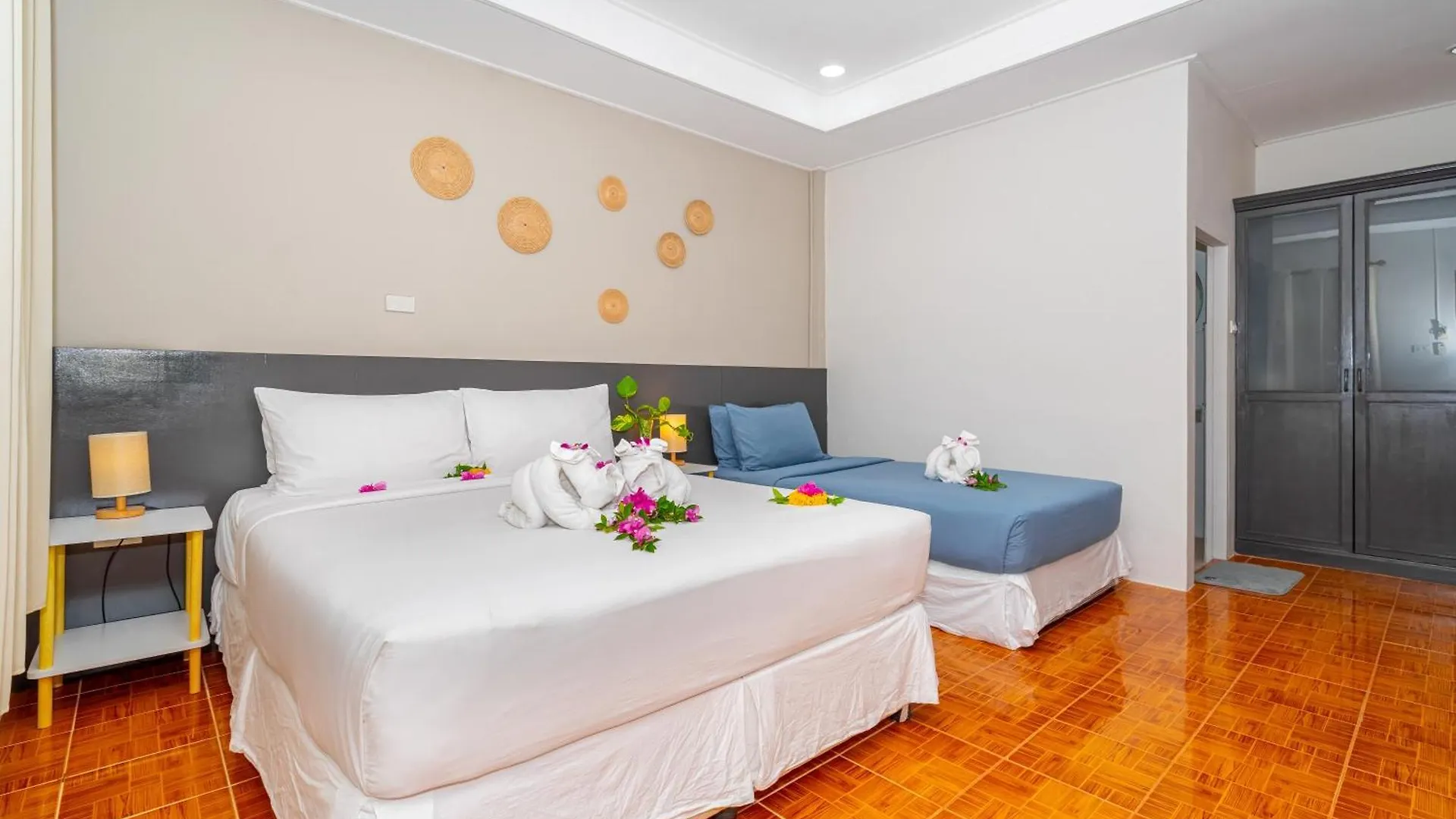 Lanta Beachfront Resort Ko Lanta