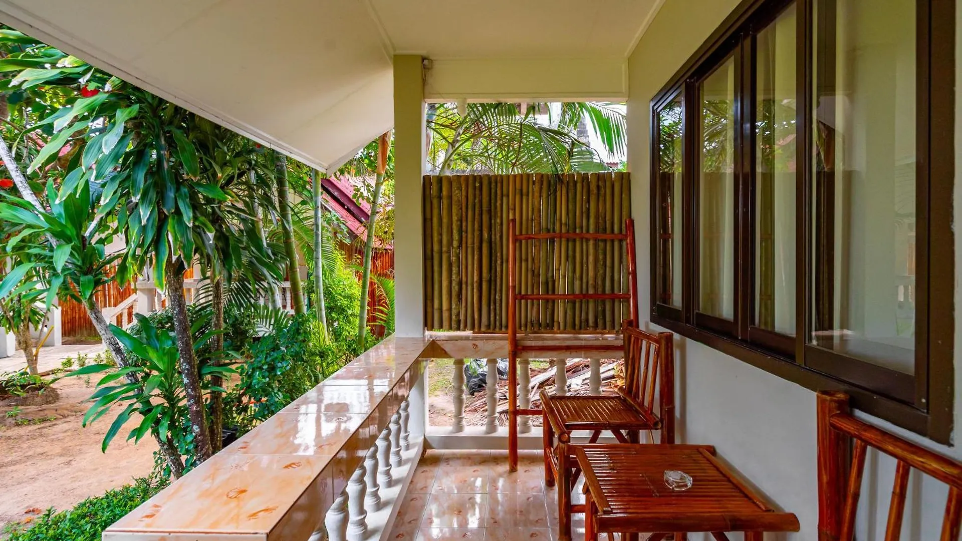 Lanta Beachfront Resort Ko Lanta