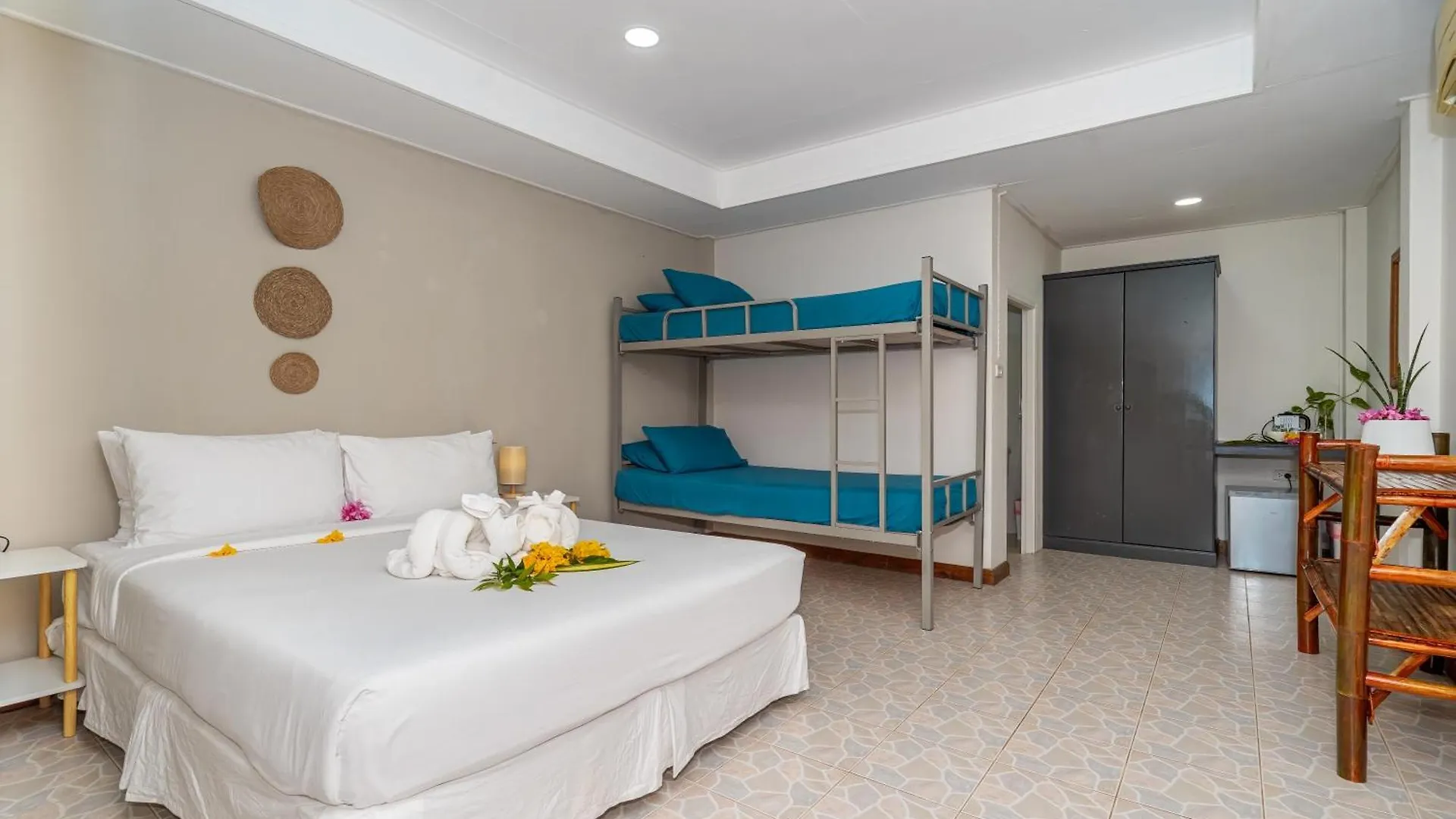 Lanta Beachfront Resort Ko Lanta